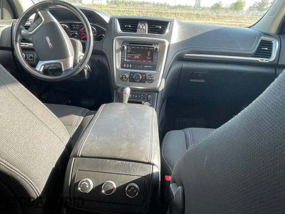 2014 GMC Acadia SLE with VIN 1GKKVPKD7EJ175760, listed as a Copart auction lot 57103515 with 100,172 mi miles and Clean title. Bid and sale history available at DreamBid. Image 9.