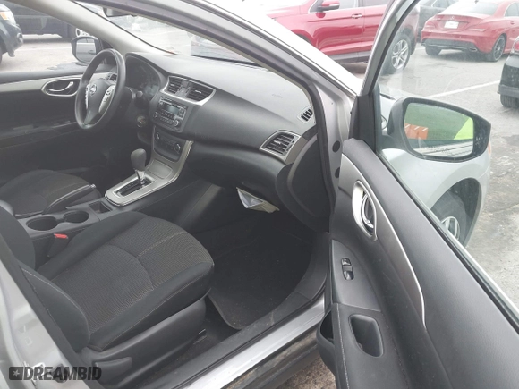 2015 Nissan Sentra S with VIN 3N1AB7AP0FY231596, listed as a IAAI auction lot 42086308 with 220,451 mi miles. Bid and sale history available at carsss.com. Image 5.