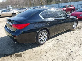 2016 Infiniti Q50 3.0t Premium with VIN JN1EV7AR4GM345731, listed as a IAAI auction lot 41836075 with 88,682 mi miles. Bid and sale history available at carsss.com. Image 4.