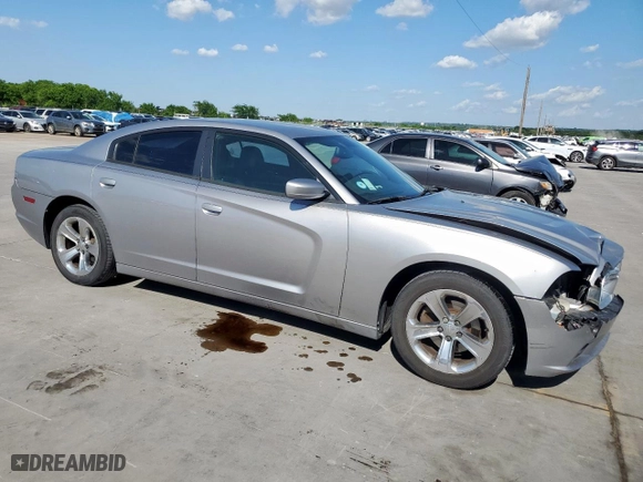 2013 Dodge Charger SXT Plus with VIN 2C3CDXHG4DH578359, listed as a Copart auction lot 54187165 with 201,710 mi miles and Clean Title. Bid and sale history available at carsss.com. Image 4.