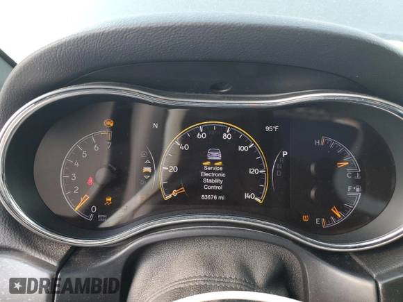 2017 Jeep Grand Cherokee Altitude z VIN 1C4RJFAG3HC885789, wystawiony jako Copart lot #55434385 z przebiegiem 83 676 mil mil oraz Szkody całkowita. Historia ofert i sprzedaży dostępna na DreamBid. Obrazek 9.