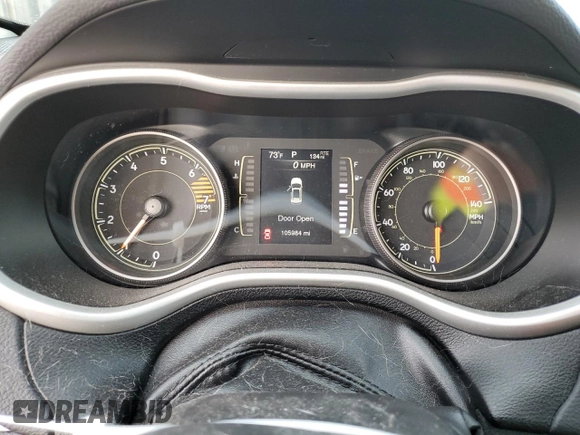 2018 Jeep Cherokee Latitude Plus with VIN 1C4PJMLB6JD602685, listed as a Copart auction lot 53741765 with 105,984 mi miles and Salvage title. Bid and sale history available at DreamBid. Image 9.