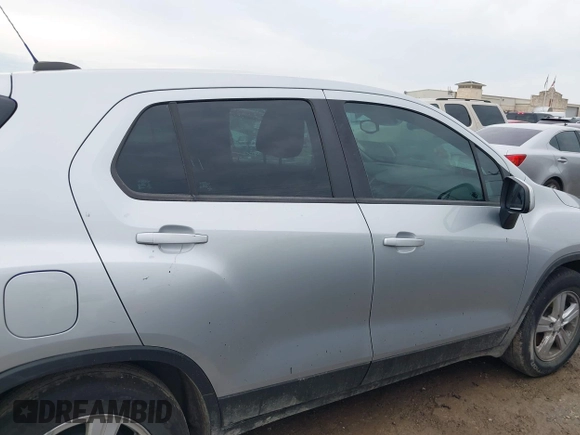2020 Chevrolet Trax LS with VIN 3GNCJKSBXLL202265, listed as a IAAI auction lot 42462769 with 143,466 mi miles and . Bid and sale history available at DreamBid. Image 13.