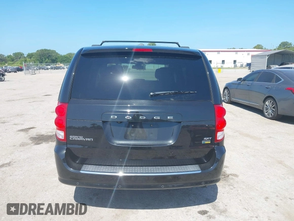 2019 Dodge Grand Caravan SXT with VIN 2C4RDGCG5KR739144, listed as a IAAI auction lot 42175888 with 43,577 mi miles and . Bid and sale history available at DreamBid. Image 16.
