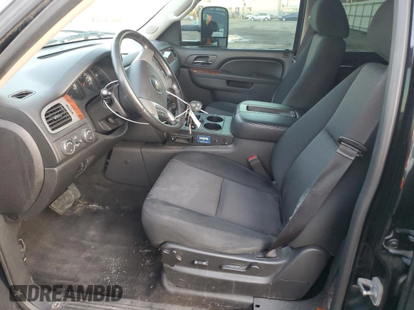 2013 Chevrolet Suburban LS with VIN 1GNWKLEG5DR300315, listed as a Copart auction lot 48925675 with 112,340 mi miles and Salvage Title. Bid and sale history available at carsss.com. Image 7.
