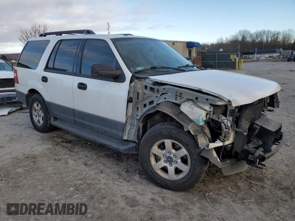 2015 Ford Expedition XL with VIN 1FMJU1GT3FEF40108, listed as a Copart auction lot 42214575 with 167,570 mi miles and Salvage title. Bid and sale history available at DreamBid. Image 4.