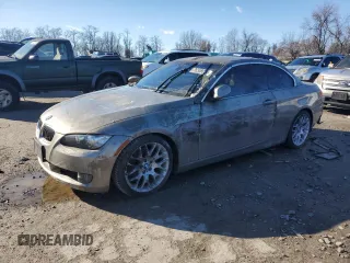 2007 BMW 3 Series 328i z VIN WBAWL13537PX15724, wystawiony jako Copart lot #76588054 z przebiegiem 146 585 mil mil oraz Szkoda całkowita • Salvage title. Historia ofert i sprzedaży dostępna na DreamBid. Obrazek 1.