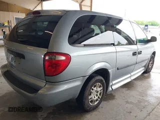 2006 Dodge Grand Caravan SE with VIN 1D4GP24R86B629441, listed as a IAAI auction lot 42101073 with 117,846 mi miles and . Bid and sale history available at DreamBid. Image 4.
