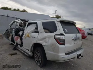 2017 Toyota 4Runner SR5 with VIN JTEBU5JR9H5436492, listed as a IAAI auction lot 40744796 with 1 mi miles. Bid and sale history available at carsss.com. Image 3.