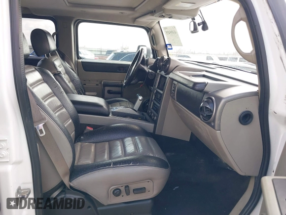 2003 Hummer H2 with VIN 5GRGN23U83H116139, listed as a IAAI auction lot 41495435 with Not Provided miles. Bid and sale history available at carsss.com. Image 5.