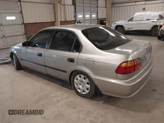 2000 Honda Civic LX with VIN 1HGEJ6578YL042505, listed as a IAAI auction lot 41331854 with 226,727 mi miles. Bid and sale history available at carsss.com. Image 3.
