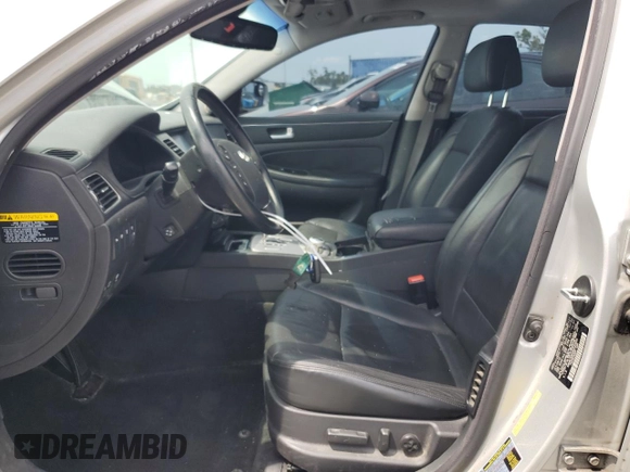 2013 Hyundai Genesis 3.8L with VIN KMHGC4DD2DU220955, listed as a Copart auction lot 55835525 with 194,165 mi miles and Salvage title. Bid and sale history available at DreamBid. Image 7.