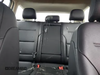 2018 Volkswagen Golf S z VIN 3VWH17AU1JM757852, wystawiony jako Copart lot #84417814 z przebiegiem Nie podano mil oraz Szkoda całkowita • Salvage title. Historia ofert i sprzedaży dostępna na DreamBid. Obrazek 10.