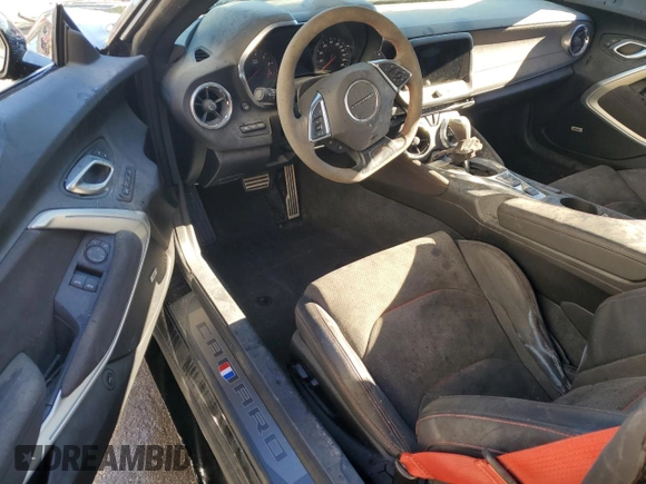 2018 Chevrolet Camaro ZL1 with VIN 1G1FK1R61J0183274, listed as a Copart auction lot 41405865 with Not Provided miles and Non Repairable. Bid and sale history available at carsss.com. Image 8.