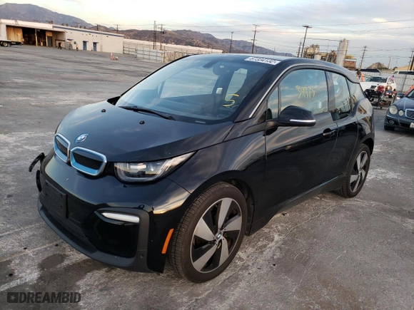 2019 BMW i3 with VIN WBY8P2C56K7E87976, listed as a Copart auction lot 67334132 with NaN miles. Bid and sale history available at carsss.com. Image 1.