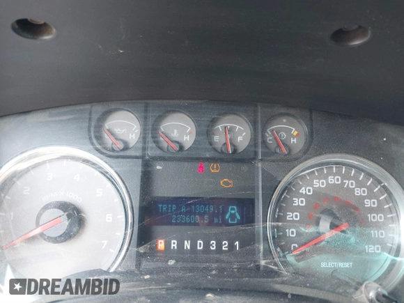 2010 Ford F-150 XL with VIN 1FTEW1C82AKA18064, listed as a IAAI auction lot 40208366 with 233,600 mi miles. Bid and sale history available at carsss.com. Image 7.