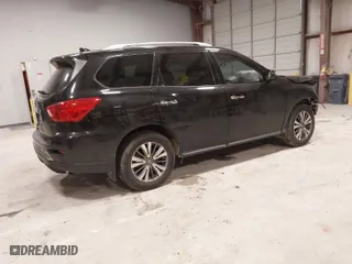 2019 Nissan Pathfinder SV with VIN 5N1DR2MN5KC650691, listed as a IAAI auction lot 41387436 with 131,222 mi miles. Bid and sale history available at carsss.com. Image 4.