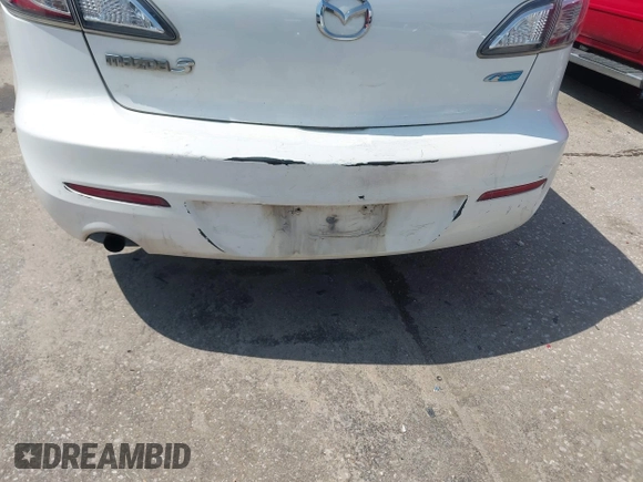 2013 Mazda 3 i Sport z VIN JM1BL1UP8D1801031, wystawiony jako IAAI lot #42207191 z przebiegiem 221 969 mil mil oraz . Historia ofert i sprzedaży dostępna na DreamBid. Obrazek 12.