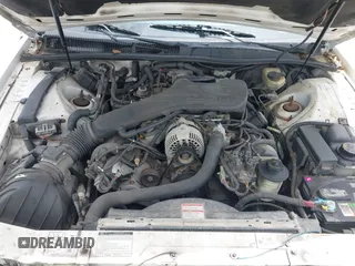 1995 Mercury Cougar z VIN 1MELM62W6SH623812, wystawiony jako IAAI lot #42306630 z przebiegiem 51 391 mil mil oraz . Historia ofert i sprzedaży dostępna na DreamBid. Obrazek 10.