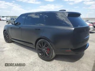 2023 Land Rover Range Rover SE z VIN SALKPBFU9PA013532, wystawiony jako Copart lot #53318255 z przebiegiem 20 504 mil mil oraz Szkoda całkowita • Salvage title. Historia ofert i sprzedaży dostępna na DreamBid. Obrazek 2.
