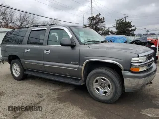 2000 Chevrolet Suburban with VIN 1GNFK16T1YJ150403, listed as a Copart auction lot 44657965 with 206,937 mi miles and Salvage Title. Bid and sale history available at carsss.com. Image 4.