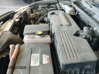 2010 Toyota Camry z VIN 4T1BB3EK9AU119296, wystawiony jako IAAI lot #42472179 z przebiegiem 304 618 mil mil oraz . Historia ofert i sprzedaży dostępna na DreamBid. Obrazek 19.