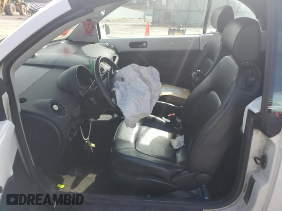 2009 Volkswagen Beetle S with VIN 3VWRF31Y59M403006, listed as a Copart auction lot 49675315 with Not provided miles and Non repairable. Bid and sale history available at DreamBid. Image 7.
