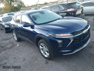 2024 Chevrolet Trax LS with VIN KL77LFE2XRC026553, listed as a IAAI auction lot 40778624 with 22,360 mi miles. Bid and sale history available at carsss.com. Image 1.