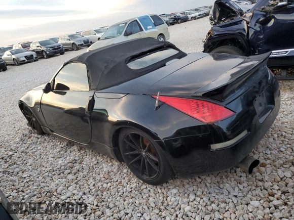 2004 Nissan 350Z Touring z VIN JN1AZ36A34M253794, wystawiony jako Copart lot #86205534 z przebiegiem 137 230 mil mil oraz Tytuł czysty. Historia ofert i sprzedaży dostępna na DreamBid. Obrazek 2.