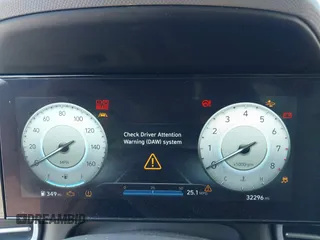 2023 Hyundai Elantra SEL with VIN KMHLS4AG3PU630104, listed as a IAAI auction lot 42042331 with 32,296 mi miles and . Bid and sale history available at DreamBid. Image 7.