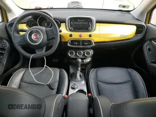 2017 FIAT 500X Lounge z VIN ZFBCFYDB9HP615416, wystawiony jako Copart lot #74811234 z przebiegiem 63 523 mil mil oraz Czysty tytuł • Clean title. Historia ofert i sprzedaży dostępna na DreamBid. Obrazek 8.