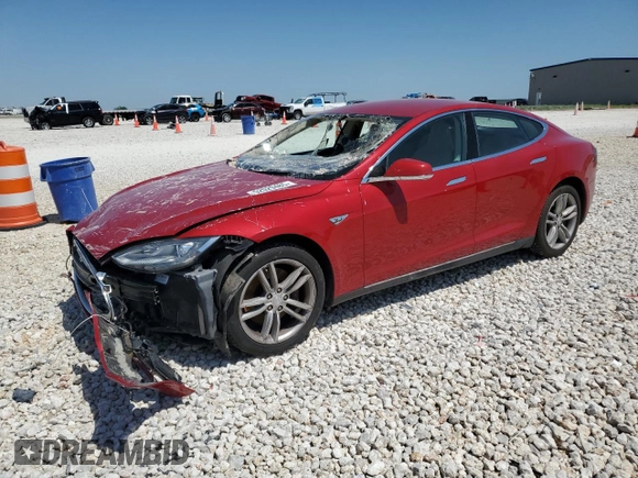 2013 Tesla Model S with VIN 5YJSA1CN1DFP26864, listed as a Copart auction lot 52029485 with 63,260 mi miles and Salvage Title. Bid and sale history available at DreamBid. Image 1.