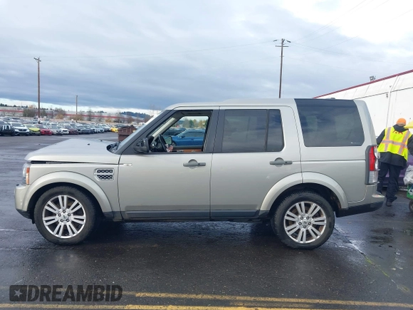 2010 Land Rover LR4 Lux with VIN SALAK2D44AA545808, listed as a IAAI auction lot 40927764 with 114,042 mi miles and . Bid and sale history available at DreamBid. Image 14.