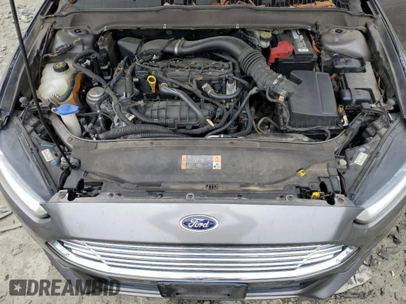 2013 Ford Fusion SE with VIN 3FA6P0HR1DR319167, listed as a Copart auction lot 52631525 with 176,672 mi miles and Clean Title. Bid and sale history available at DreamBid. Image 11.