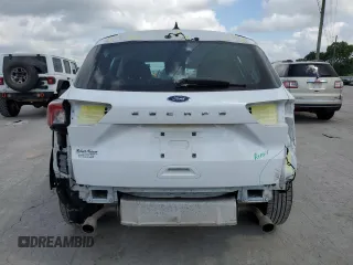 2021 Ford Escape S z VIN 1FMCU0F61MUA01603, wystawiony jako Copart lot #56311505 z przebiegiem 142 398 mil mil oraz Szkoda całkowita • Salvage title. Historia ofert i sprzedaży dostępna na DreamBid. Obrazek 6.