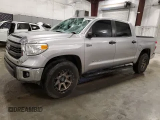 2015 Toyota Tundra SR5 с VIN 5TFDW5F16FX435201, выставлен на аукционе Copart как лот 62868785 с пробегом 110 128 миль миль и Списание • Salvage title. История ставок и продаж доступна на DreamBid. Изображение 1.