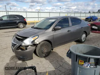 2016 Nissan Versa SV with VIN 3N1CN7AP8GL840417, listed as a Copart auction lot 52397475 with 121,456 mi miles and Clean Title. Bid and sale history available at carsss.com. Image 1.