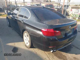 2013 BMW 5 Series 528i with VIN WBAXG5C5XDDY30558, listed as a IAAI auction lot 41636788 with 104,070 mi miles and . Bid and sale history available at carsss.com. Image 3.