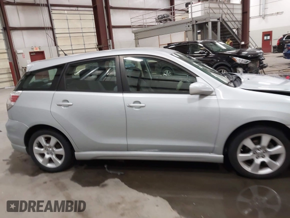 2007 Toyota Matrix STD z VIN 2T1KR32EX7C627328, wystawiony jako IAAI lot #42087497 z przebiegiem 66 817 mil mil oraz . Historia ofert i sprzedaży dostępna na DreamBid. Obrazek 13.