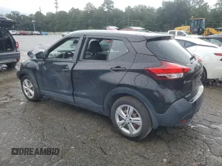2019 Nissan Kicks S with VIN 3N1CP5CU9KL530965, listed as a Copart auction lot 72962234 with 37,427 mi miles and Salvage Title. Bid and sale history available at carsss.com. Image 2.