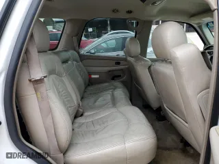 2002 Chevrolet Tahoe LT with VIN 1GNEC13Z32R197071, listed as a Copart auction lot 43734385 with 211,500 mi miles and Salvage Title. Bid and sale history available at carsss.com. Image 11.
