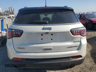 2018 Jeep Compass Limited z VIN 3C4NJDCBXJT492015, wystawiony jako Copart lot #55117955 z przebiegiem 91 210 mil mil oraz Szkoda całkowita • Salvage title. Historia ofert i sprzedaży dostępna na DreamBid. Obrazek 6.
