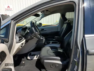 2021 Chrysler Pacifica Hybrid Touring L with VIN 2C4RC1L72MR599413, listed as a Copart auction lot 56419875 with 108,986 mi miles and Salvage title. Bid and sale history available at DreamBid. Image 7.