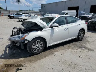 2020 Nissan Altima S z VIN 1N4BL4BV6LC268981, wystawiony jako Copart lot #50938495 z przebiegiem Nie podano mil oraz Nie do naprawy • Non repairable. Historia ofert i sprzedaży dostępna na DreamBid. Obrazek 1.
