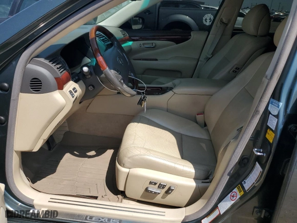 2007 Lexus LS 460 with VIN JTHBL46F175033409, listed as a Copart auction lot 65670784 with 184,643 mi miles and Clean Title. Bid and sale history available at carsss.com. Image 7.