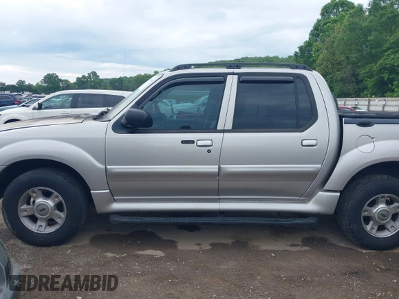 2004 Ford Explorer Sport Trac XLS z VIN 1FMDU77K74UA77223, wystawiony jako IAAI lot #42167996 z przebiegiem Nie podano mil oraz . Historia ofert i sprzedaży dostępna na DreamBid. Obrazek 14.