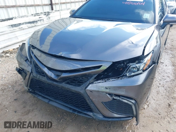 2022 Toyota Camry SE with VIN 4T1T11AK3NU619882, listed as a IAAI auction lot 41866164 with 60,620 mi miles and . Bid and sale history available at DreamBid. Image 6.