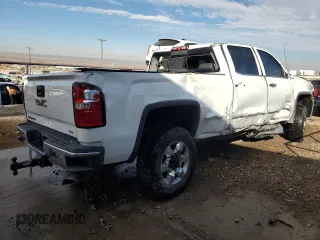 2018 GMC Sierra 2500HD SLT with VIN 1GT12TEY3JF104544, listed as a Copart auction lot 84002454 with 0 mi miles and Salvage Title. Bid and sale history available at carsss.com. Image 3.