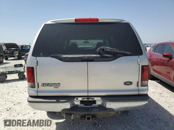 2002 Ford Excursion XLT с VIN 1FMNU41S12EB66529, выставлен на аукционе Copart как лот 49739255 с пробегом 188 896 миль миль и Чистый • Clean title. История ставок и продаж доступна на DreamBid. Изображение 6.
