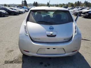 2015 Nissan LEAF SV with VIN 1N4AZ0CP2FC335101, listed as a Copart auction lot 63713993 with 0 mi miles. Bid and sale history available at carsss.com. Image 6.